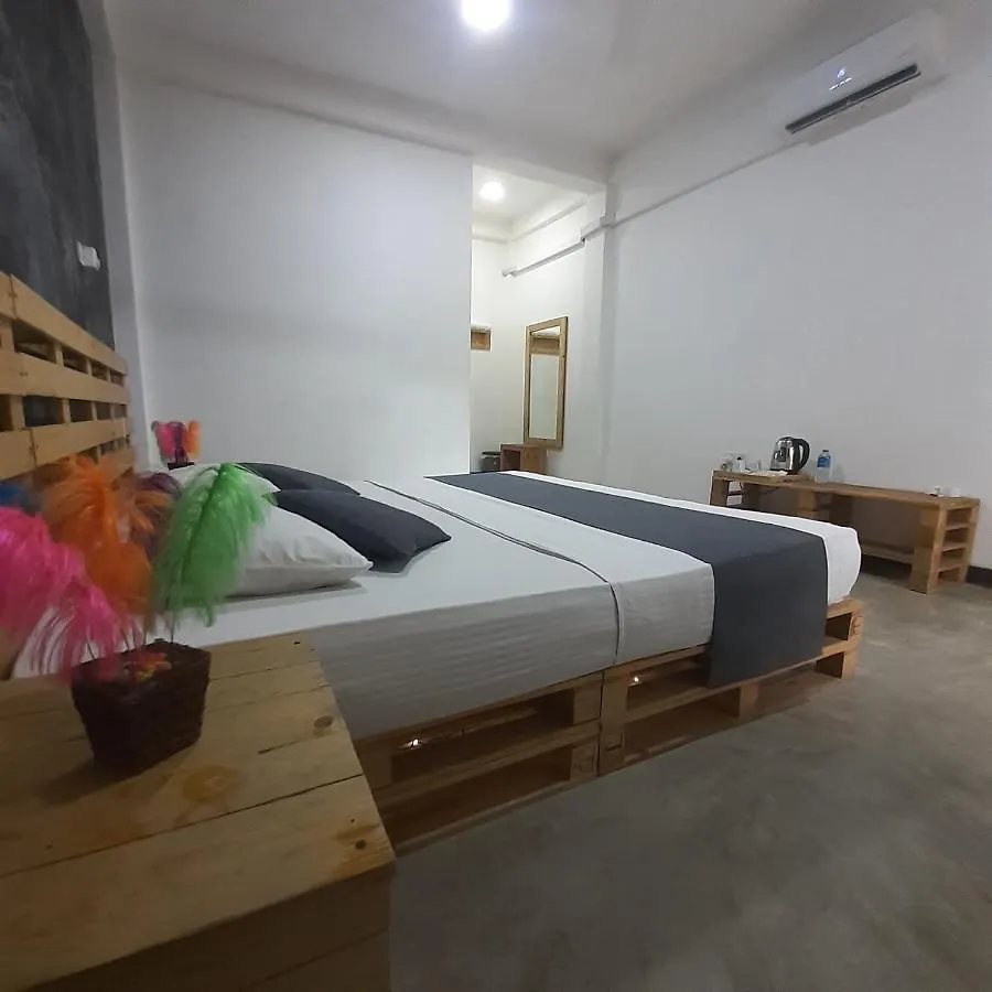 Inside Out Nature Villa Kandy